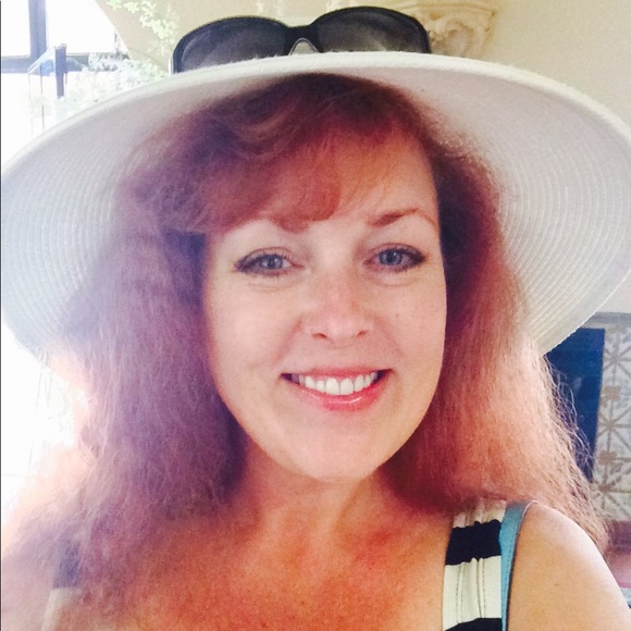 5⭐️ fast shipping Posh ambassador Raytchell - Picture 4 of 15